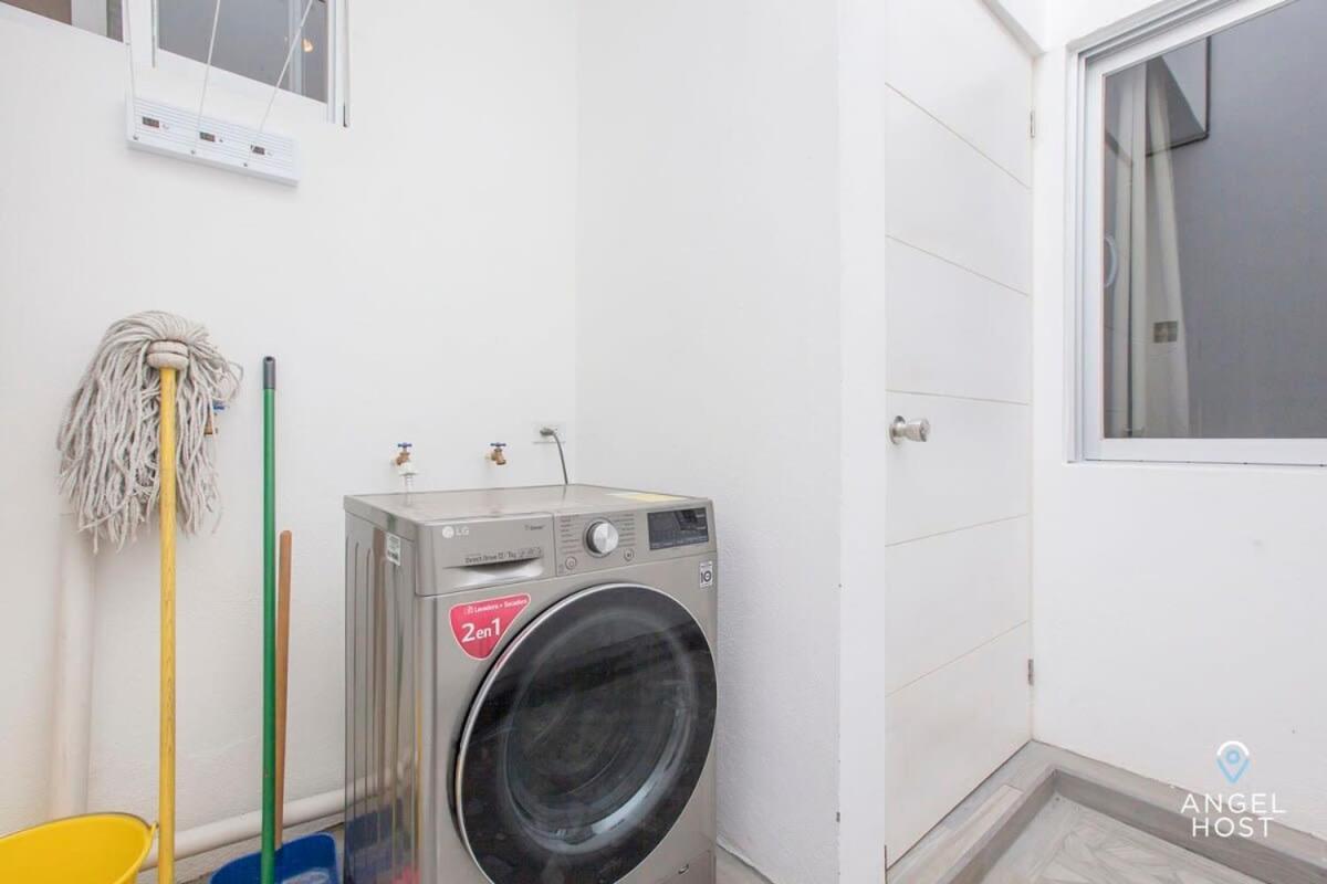 Private Pool Condo 5-Min Drive To Waterfront Malecon! 拉巴斯 外观 照片
