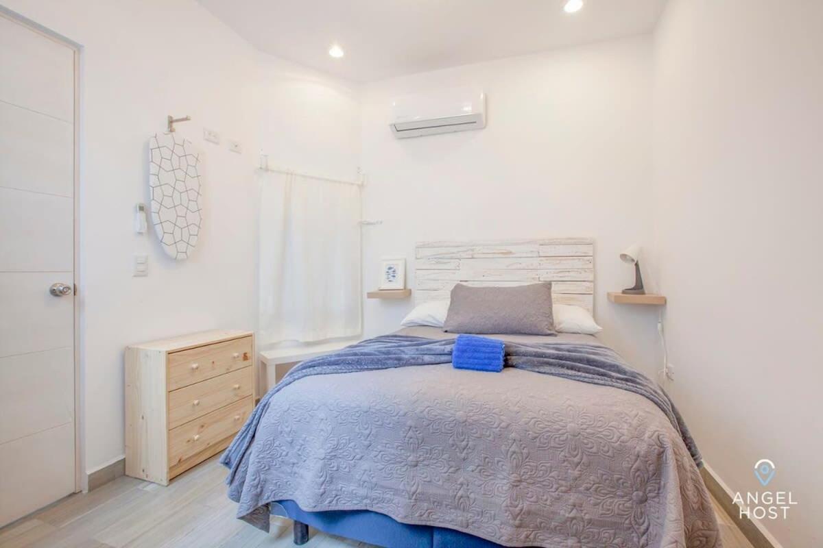 Private Pool Condo 5-Min Drive To Waterfront Malecon! 拉巴斯 外观 照片