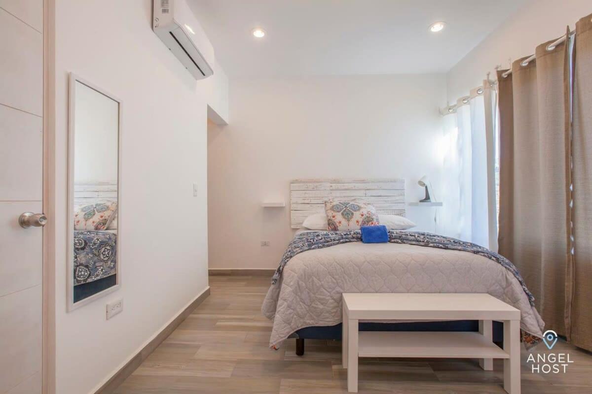 Private Pool Condo 5-Min Drive To Waterfront Malecon! 拉巴斯 外观 照片