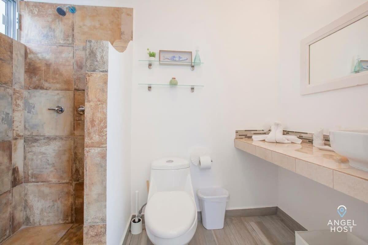 Private Pool Condo 5-Min Drive To Waterfront Malecon! 拉巴斯 外观 照片