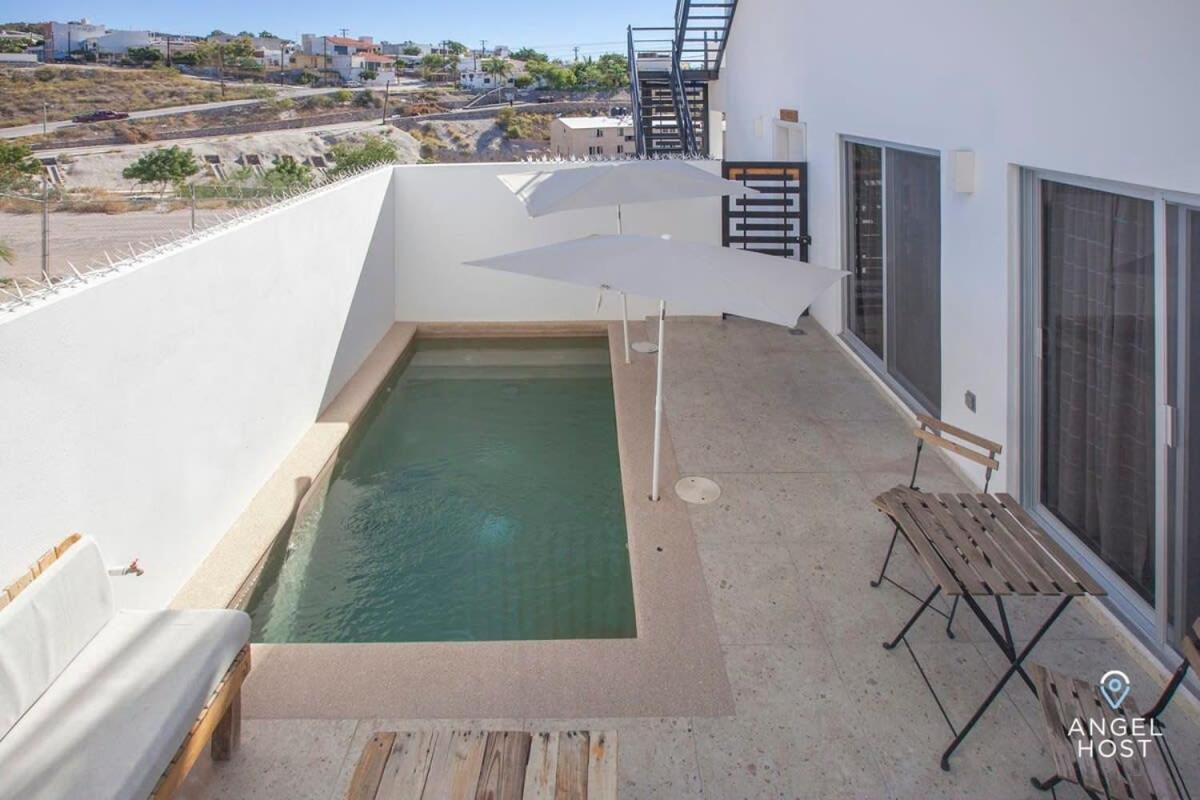 Private Pool Condo 5-Min Drive To Waterfront Malecon! 拉巴斯 外观 照片