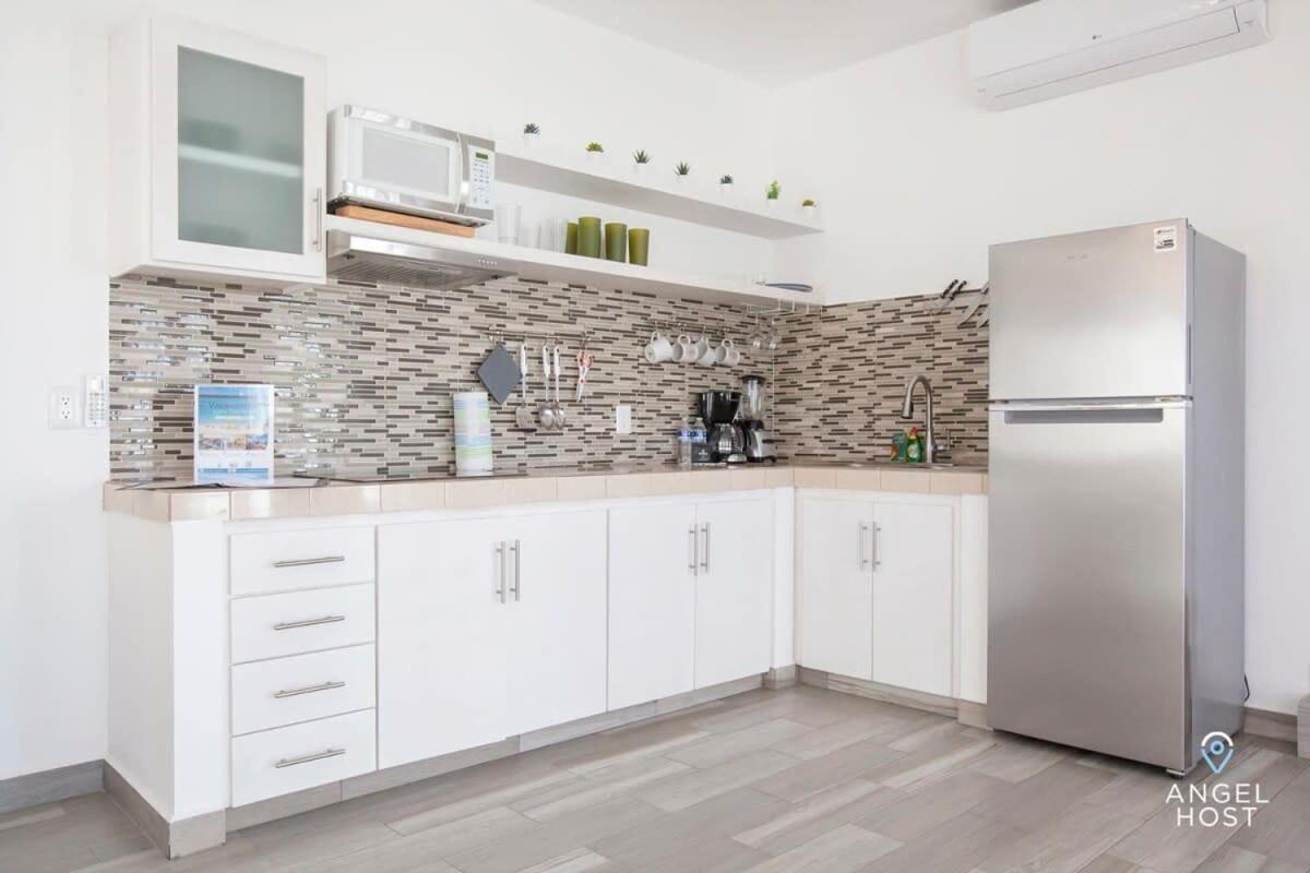 Private Pool Condo 5-Min Drive To Waterfront Malecon! 拉巴斯 外观 照片